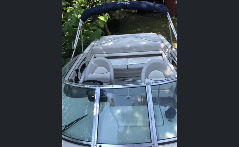 Sea Ray 220 Sunsport-kuva-2